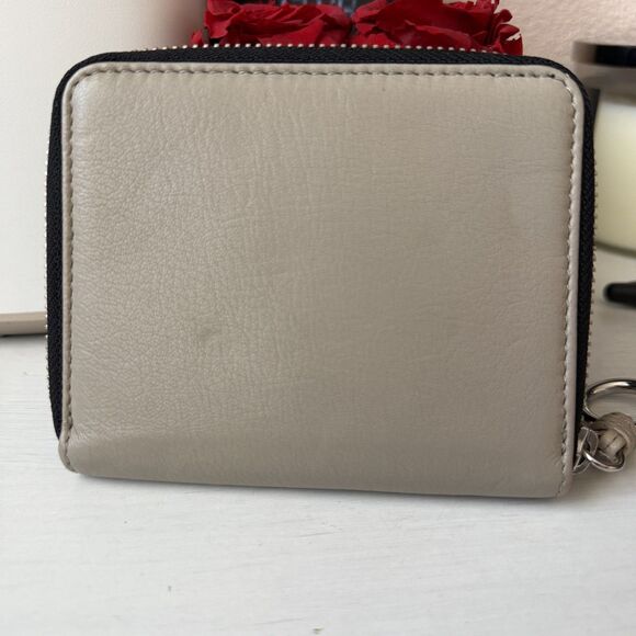 THACKER Julia Leather Small Zip Around Wallet Grey Silver Ring Credit Card - Picture 2 of 8